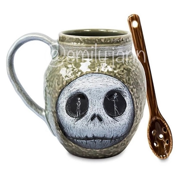 The Nightmare♠️Before Christmas Mug Set - Picture 3 of 5